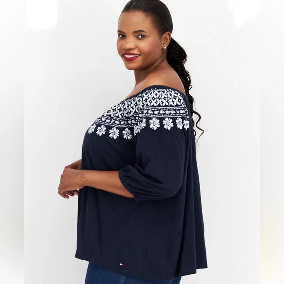 Tommy Hilfiger Floral Embroidered Off The Shoulder Top Peasant Boho Navy 1X NWT - Picture 3 of 14